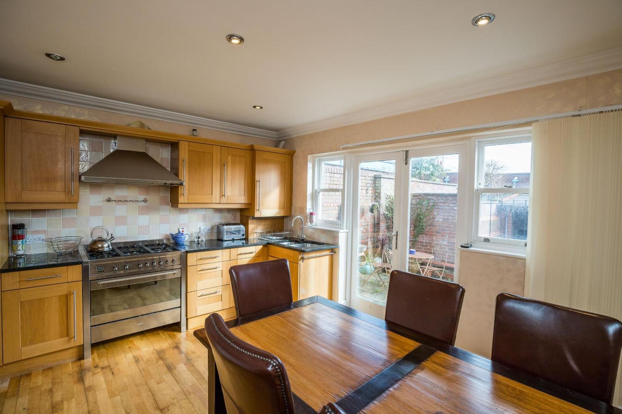 Hotel Spacious, 3 Bed House For 6 In Central Chester Exterior foto